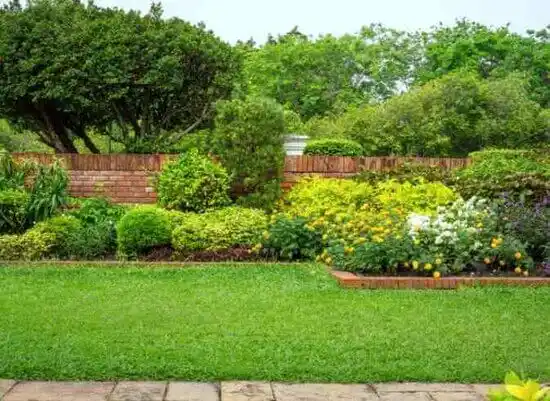 landscaping services Farmingdale